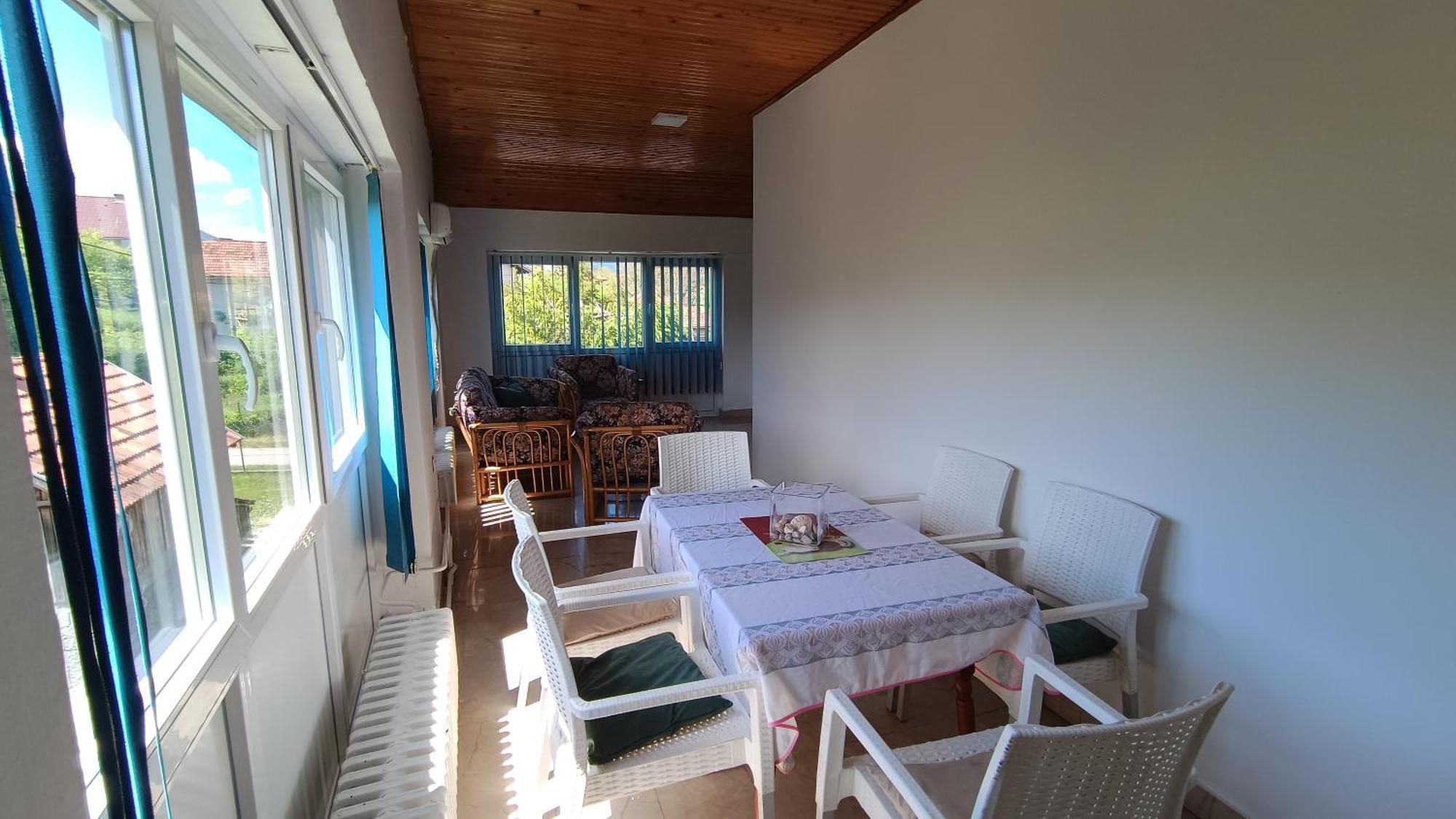 Guesthouse Trikic Drvar Exteriör bild