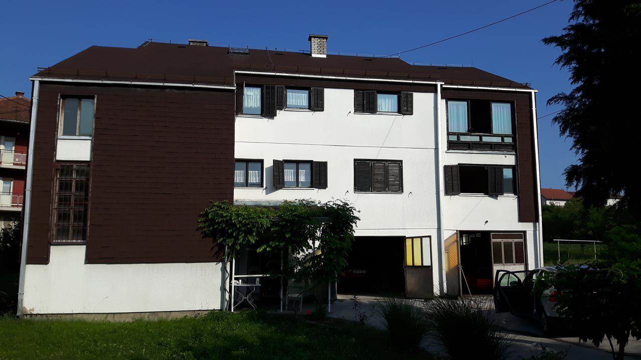 Guesthouse Trikic Drvar Exteriör bild
